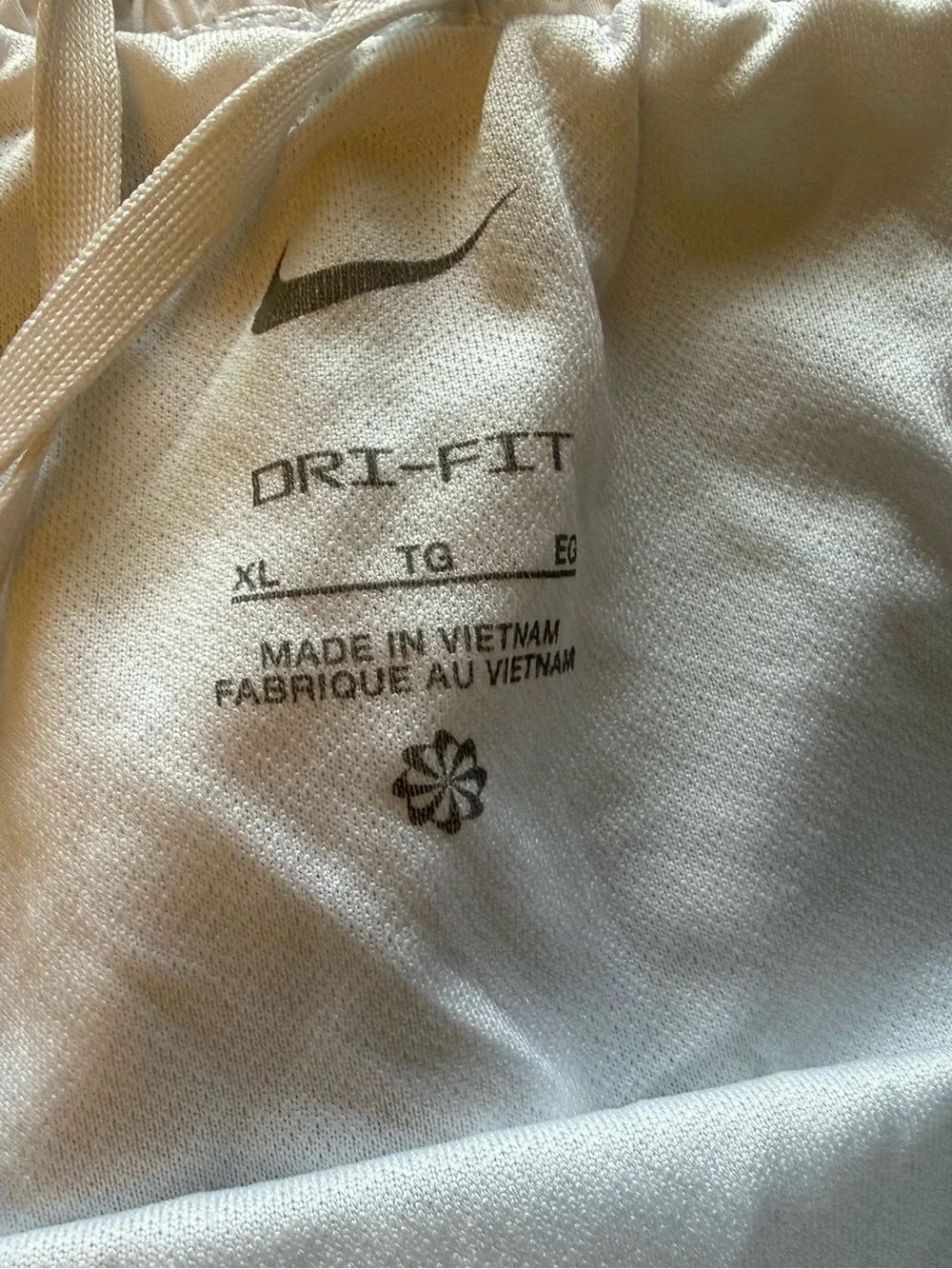 Nike Tempo white shorts XL GUC